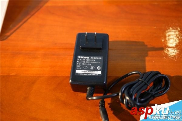 榮耀路由Pro游戲版現場圖賞:428元/網游神器 榮耀路由Pro,游戲版