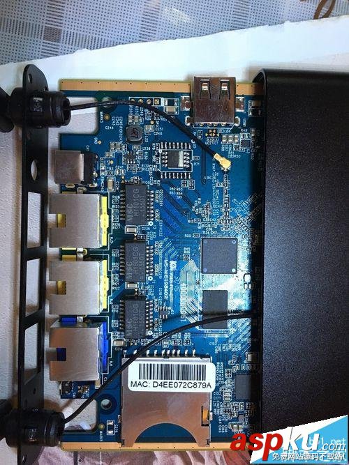 無線路由器怎么換天線? 無線路由改裝SMA天線接口的教程 路由器,SMA接口