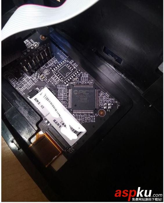 斐訊K3路由器內(nèi)部做工如何?斐訊K3路由器拆解圖評(píng)測(cè) 斐訊K3,斐訊K3路由器,斐訊K3拆解,斐訊K3評(píng)測(cè)