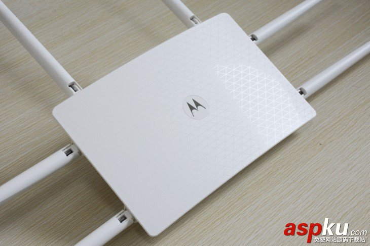 摩路由m2,摩路由,Moto,摩路由m2評(píng)測(cè)