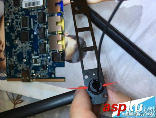 無線路由器怎么換天線? 無線路由改裝SMA天線接口的教程 路由器,SMA接口