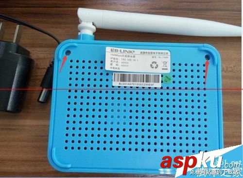 lb-link必聯路由器怎么拆機？