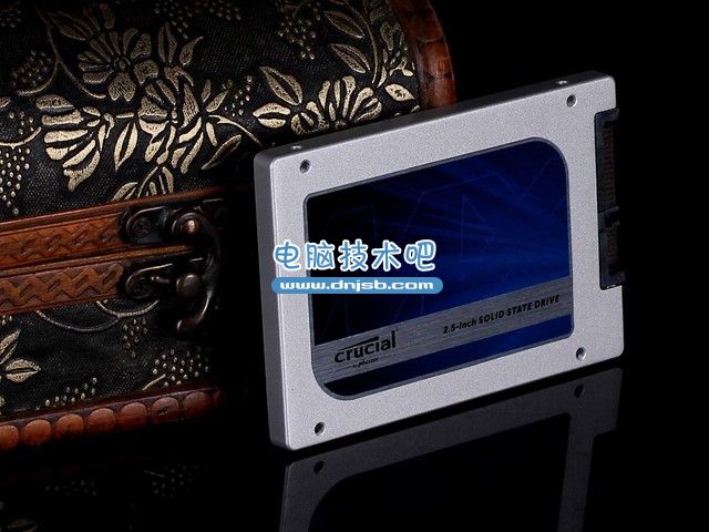 杰出入門作品 觀英睿達MX100 128G SSD
