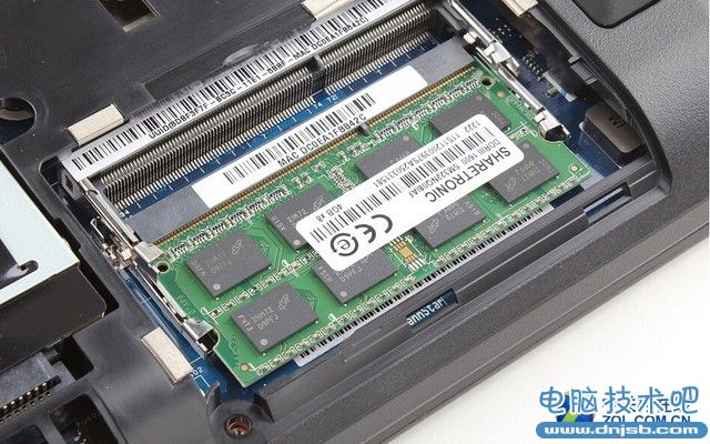 同樣2GB內(nèi)存 手機(jī)為啥不如電腦運(yùn)行好？   