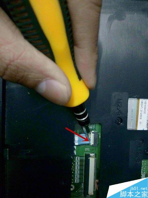 華碩KB4HR筆記本電腦拆卸、清灰