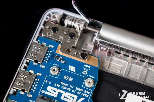 華碩UX501全面拆解 