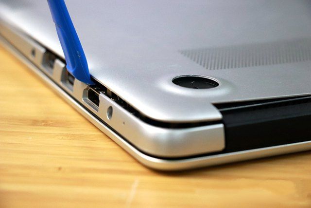 華為MateBook D怎么拆機?華為MateBook D拆機圖文步驟詳解