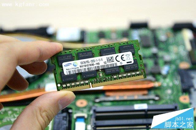 惠普WASD暗影精靈拆電池、內存、硬盤