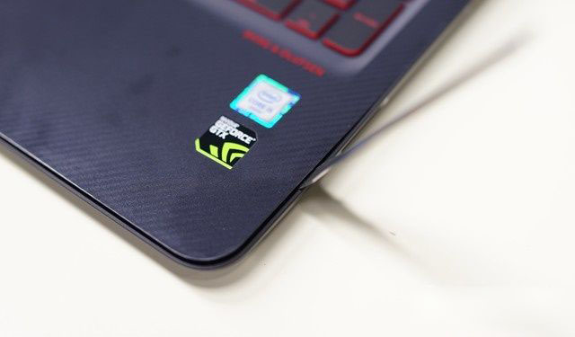 做工散熱如此優秀 惠普暗影精靈II筆記本拆機圖解