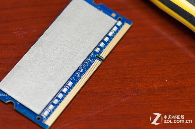 全金屬4K輕薄款 華碩UX501拆解圖賞