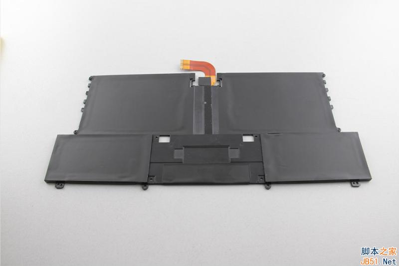 惠普Spectre幽靈筆記本做工怎么樣 惠普Spectre幽靈拆解圖文評測