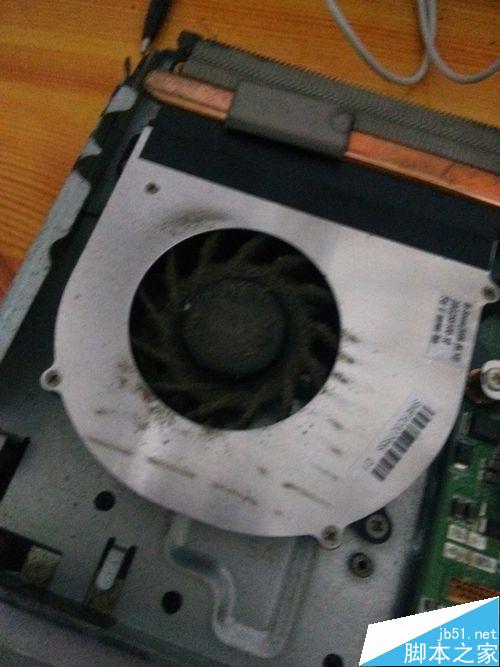 神州天運F4300拆機清灰