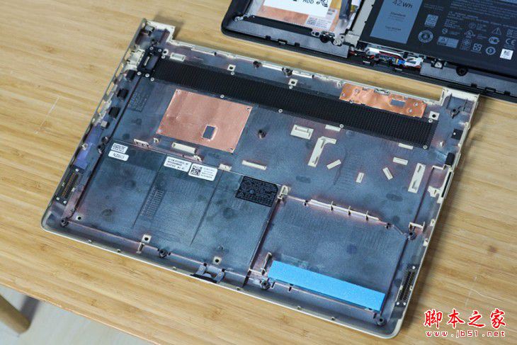 戴爾Vostro 14 5000怎么樣？戴爾Vostro 14 5000筆記本詳細(xì)拆機(jī)圖文評(píng)測(cè)