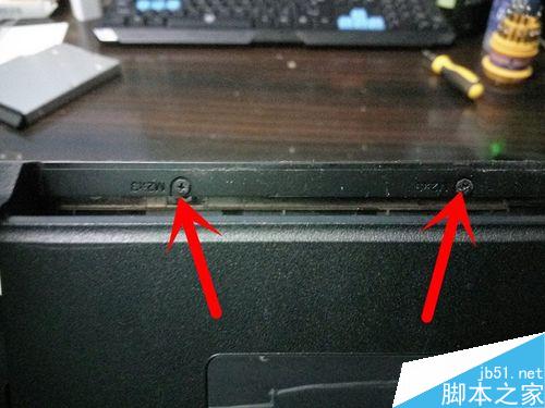 華碩KB4HR筆記本電腦拆卸、清灰