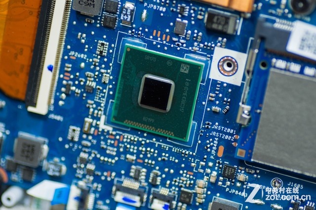 全金屬4K輕薄款 華碩UX501拆解圖賞