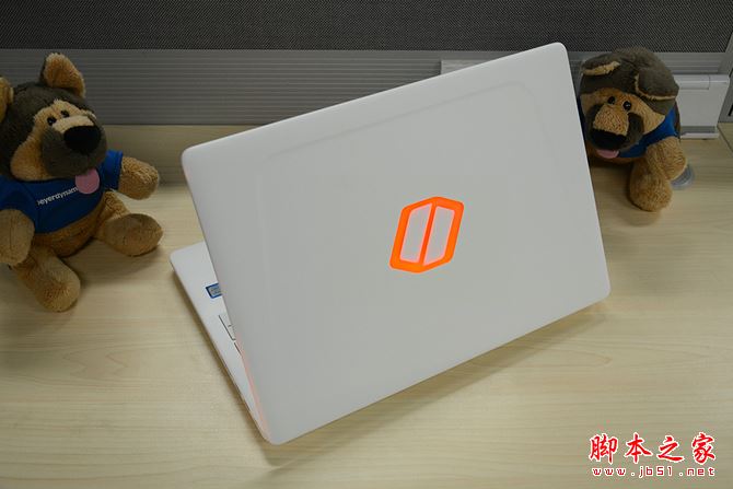 三星玄龍騎士值得買嗎？三星首款游戲本玄龍騎士全面詳細評測圖解