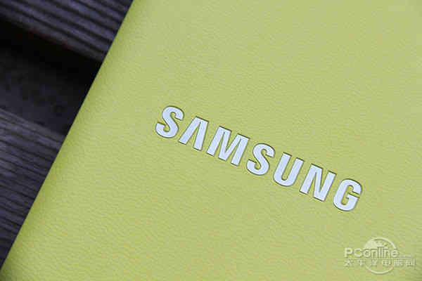 瑰麗彩殼配靚女 三星910S3K輕薄本評(píng)測(cè)