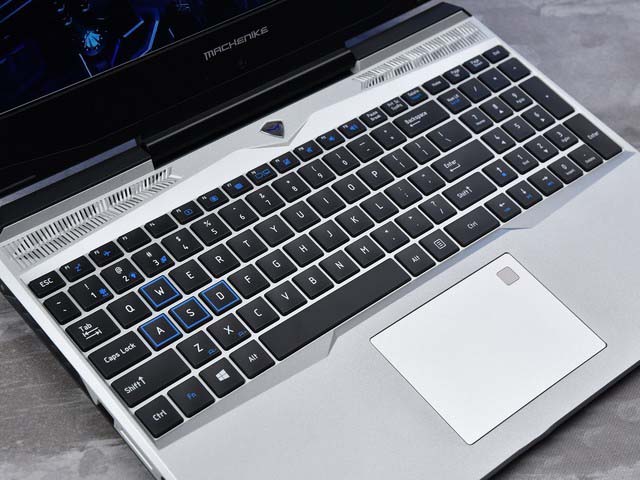 i7-10750H+RTX 2060 機械師F117-V評測 