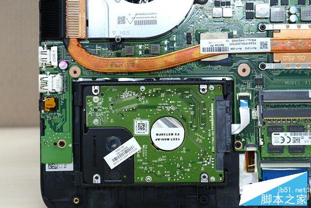 惠普WASD暗影精靈拆電池、內存、硬盤