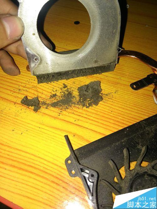 神州天運F4300拆機清灰