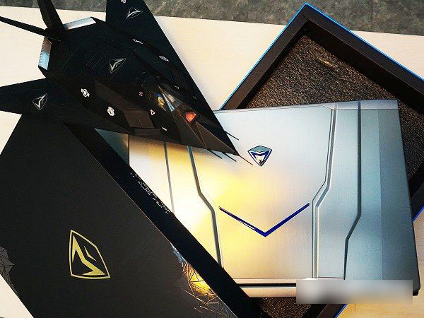 機(jī)械師F117怎么升級(jí)內(nèi)存硬盤(pán)?機(jī)械師F117筆記本增加內(nèi)存與硬盤(pán)方法