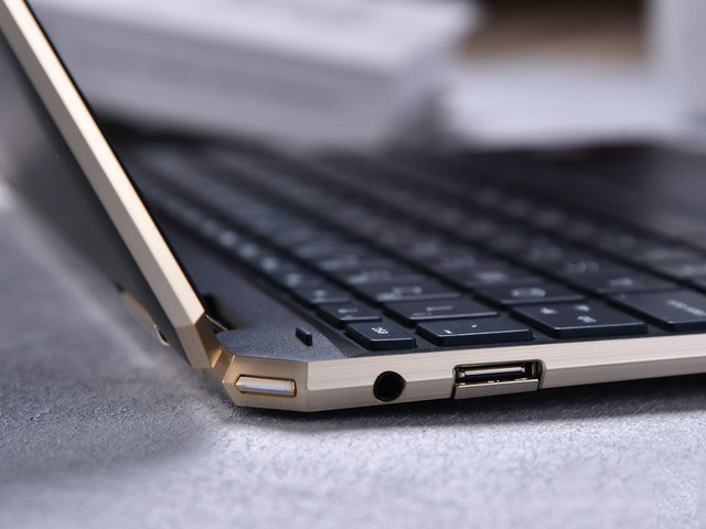 惠普發布英特爾移動超能版筆記本惠普Spectre x360變形本：重新定義高端PC體驗 