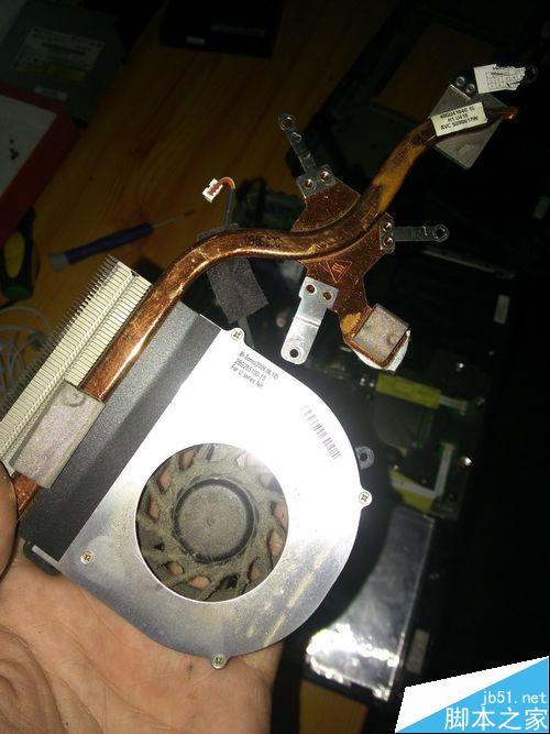 神州天運F4300拆機清灰