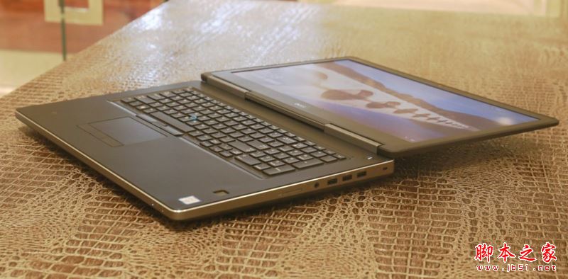 戴爾Precision 7720值得買嗎?戴爾Precision 7720移動工作站全面深度評測+拆解圖