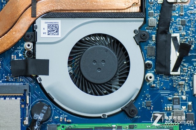 全金屬4K輕薄款 華碩UX501拆解圖賞