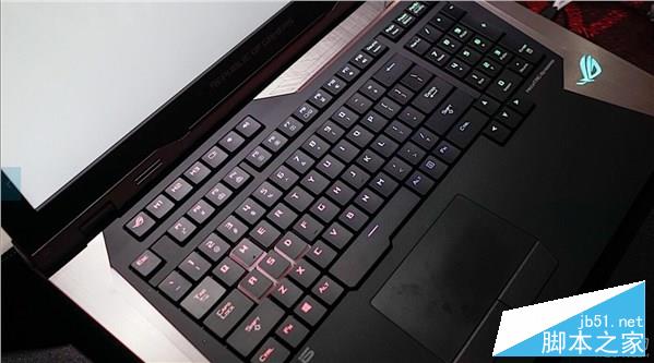 根本停不下來!華碩推出地球最強筆記本ROG GX800