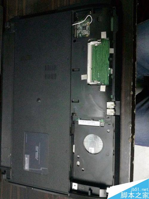 華碩KB4HR筆記本電腦拆卸、清灰