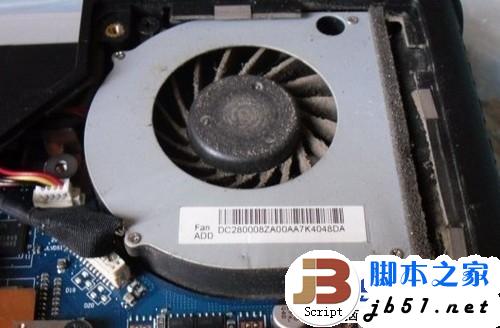 筆記本玩英雄聯(lián)盟卡是什么原因