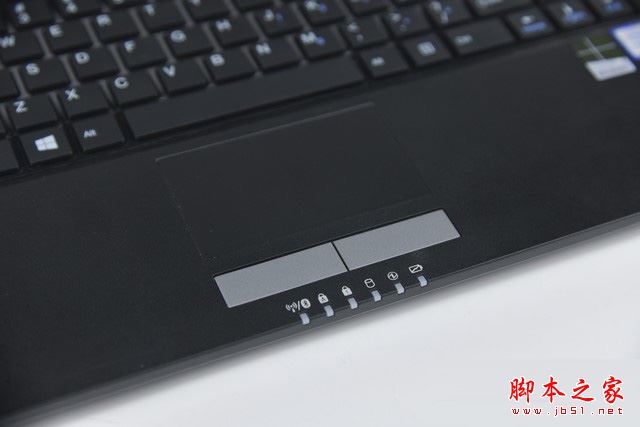 同方夜鶯鋒銳X30-S值得買嗎？同方夜鶯鋒銳X30-S商務(wù)本詳細(xì)評(píng)測(cè)圖解