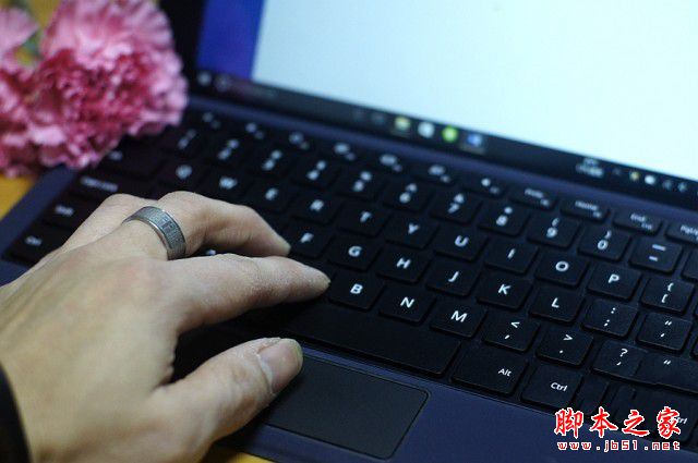 Tbook 16 Power測評：輕便靈動 擼帖必備 臺電二合一PC