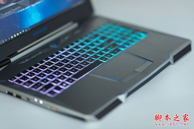機(jī)械師F117-Si3值得買(mǎi)嗎？機(jī)械師F117-Si3筆電全面深度評(píng)測(cè)圖解