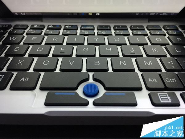GPD Pocket值得買嗎？全新7寸GPD Pocket迷你Win10筆記本全面深度評測+拆解圖