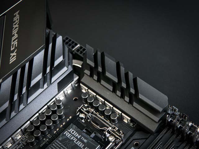 Z490主板首測 對比上代提升了什么？ 
