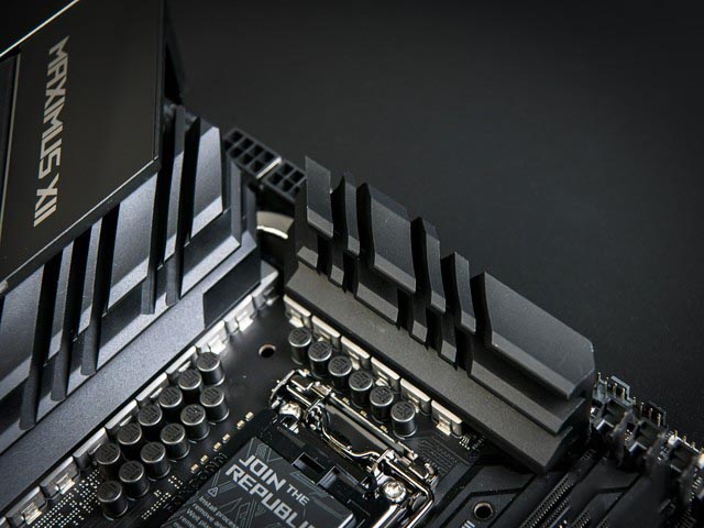 Z490主板首測 對比上代提升了什么？ 