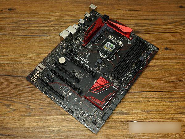 B150和C232哪個好 C232和B150主板區(qū)別對比