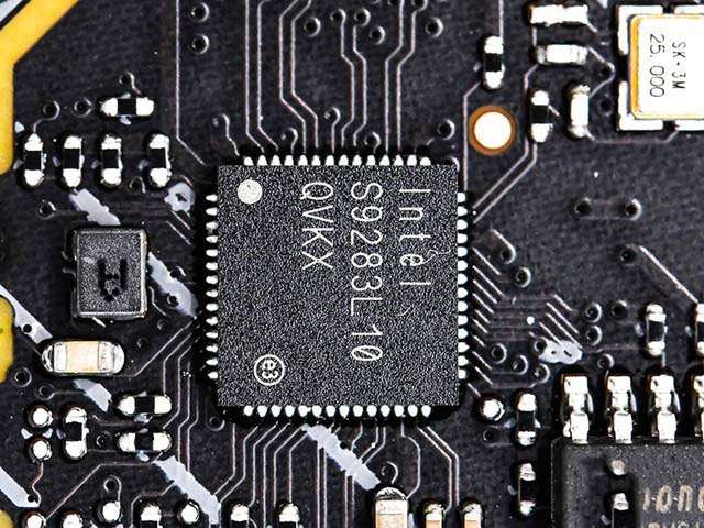 七彩虹Z490首測 
