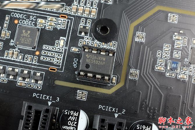 三、拆解解析：14相供電、3枚超頻按鈕