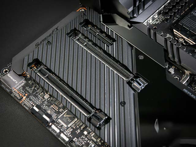 Z490主板首測 對比上代提升了什么？ 