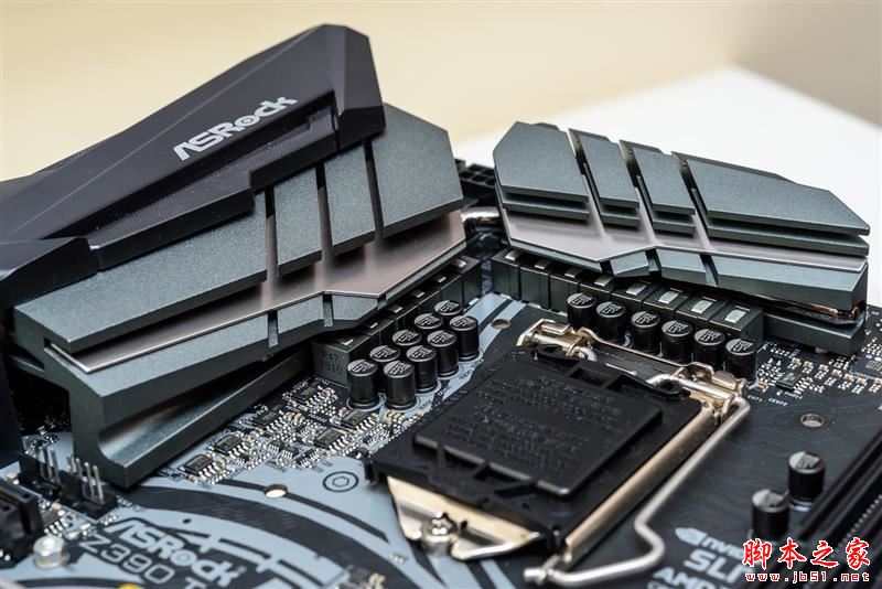 砍掉超線程！Intel i7-9700K深度評(píng)測(cè)：戰(zhàn)平R7 就是太貴
