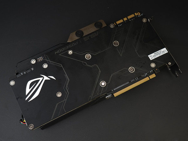 華碩GTX1080Ti海神評測