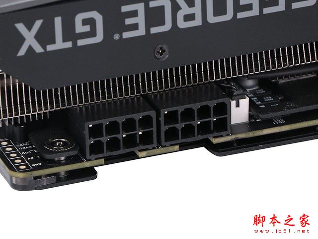 iGame GTX 1080怎么樣？帶屏幕的iGame GTX 1080評(píng)測(cè)+拆解圖
