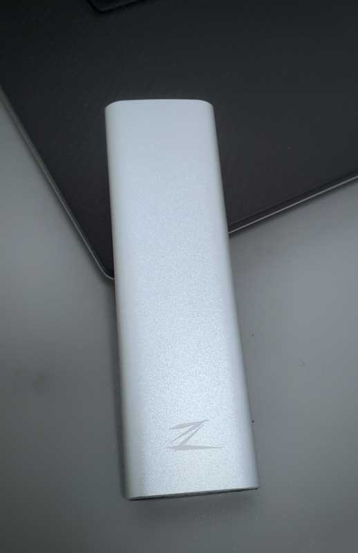 朗科Z slim 移動固態硬盤簡測，性價比突出