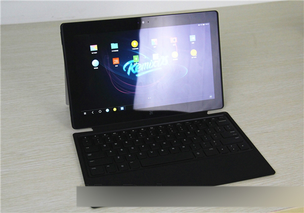 技德Remix超級平板圖賞：秒變筆記本