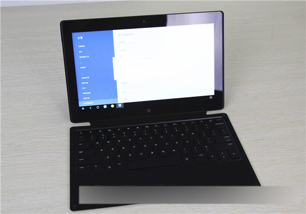 技德Remix超級平板圖賞：秒變筆記本