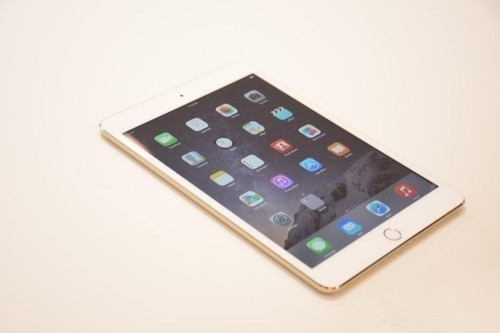 iPad mini3對(duì)比索尼Z3 Compact全方位對(duì)比