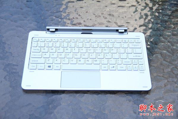 CDK09高端吸附式鍵盤（需另購）